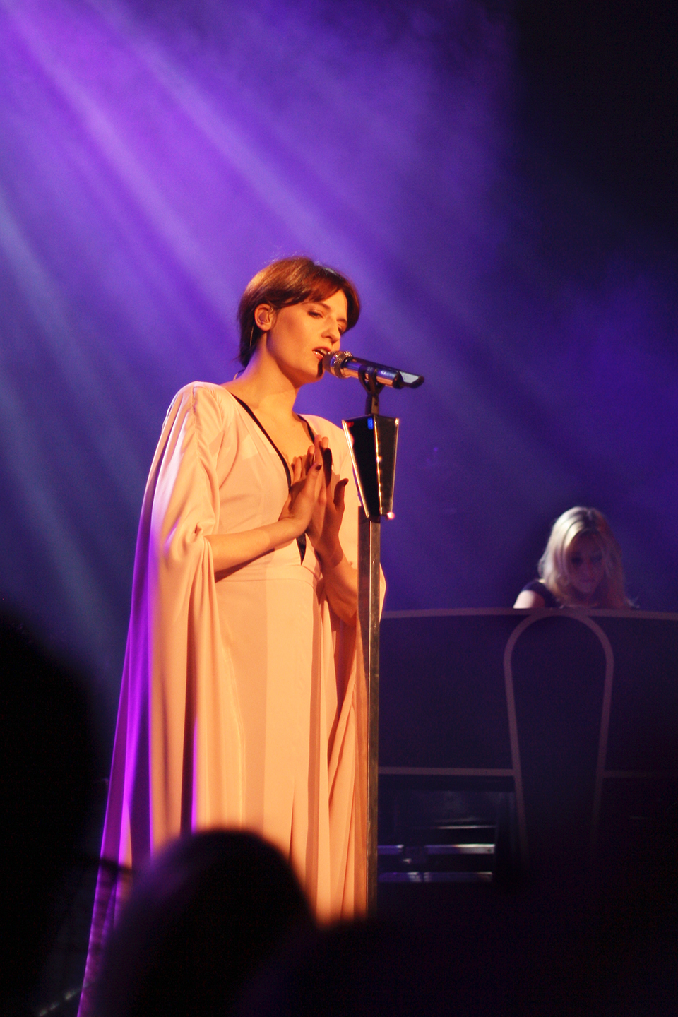 concert-florence-machine-paris-03