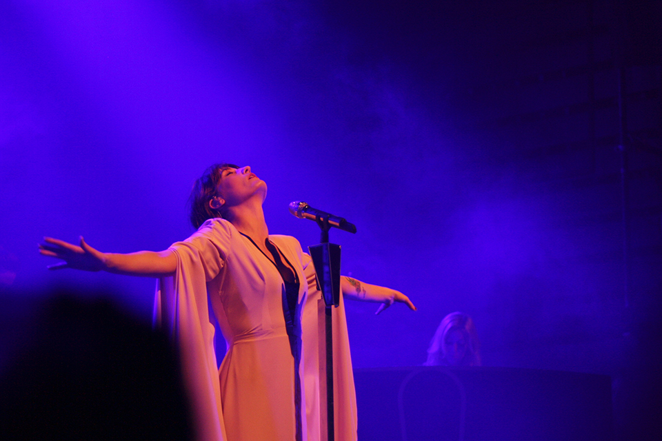 concert-florence-machine-paris-09